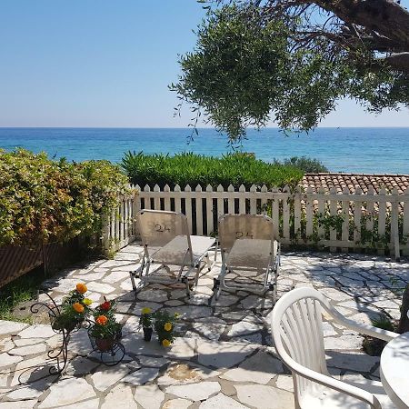 Corfu Glyfada Menigos Beach Apartments Екстер'єр фото