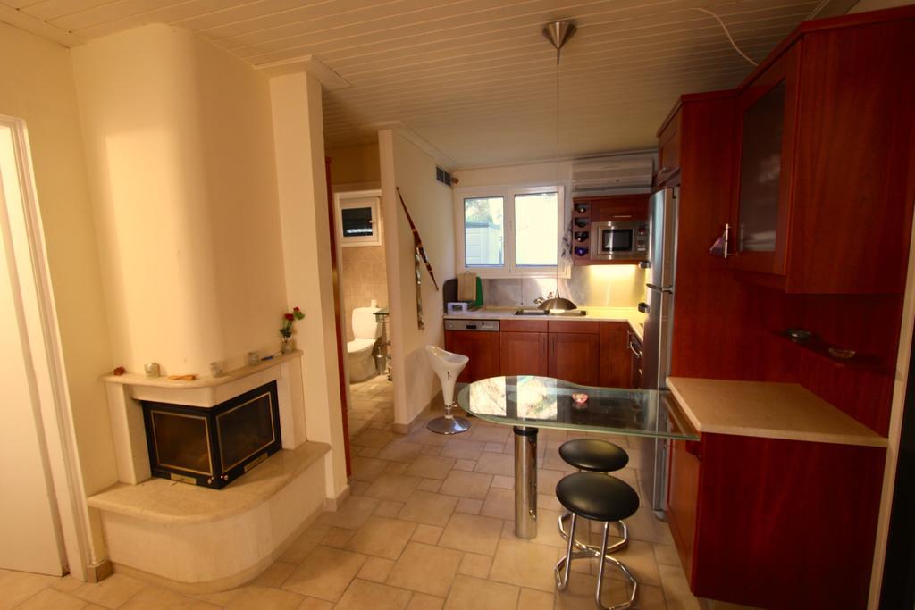 Corfu Glyfada Menigos Beach Apartments Екстер'єр фото