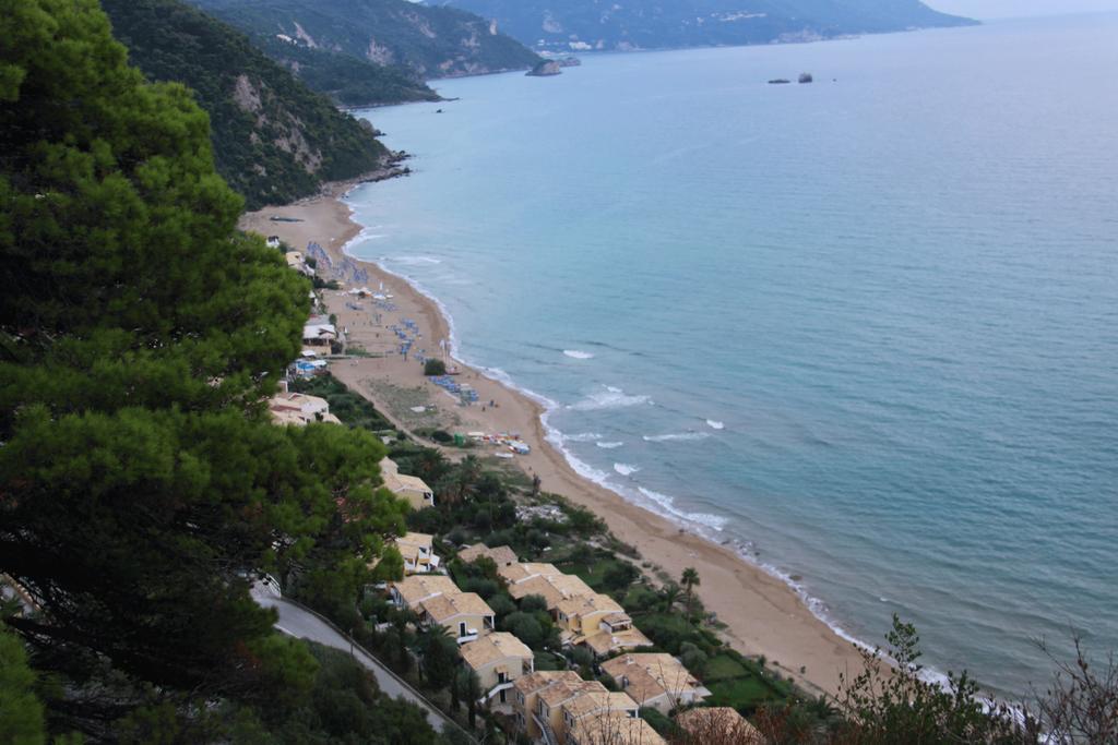 Corfu Glyfada Menigos Beach Apartments Екстер'єр фото