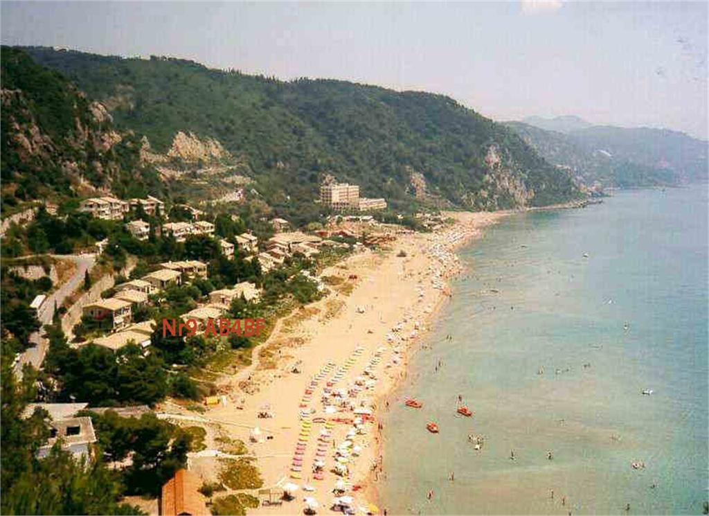 Corfu Glyfada Menigos Beach Apartments Екстер'єр фото
