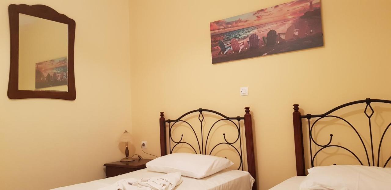 Corfu Glyfada Menigos Beach Apartments Екстер'єр фото