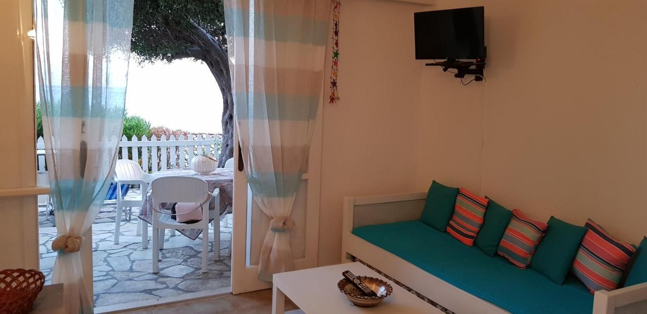Corfu Glyfada Menigos Beach Apartments Екстер'єр фото