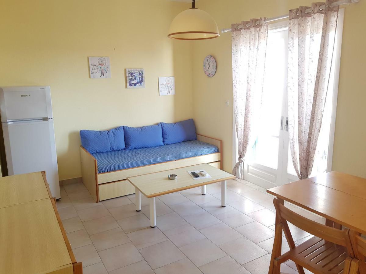 Corfu Glyfada Menigos Beach Apartments Екстер'єр фото