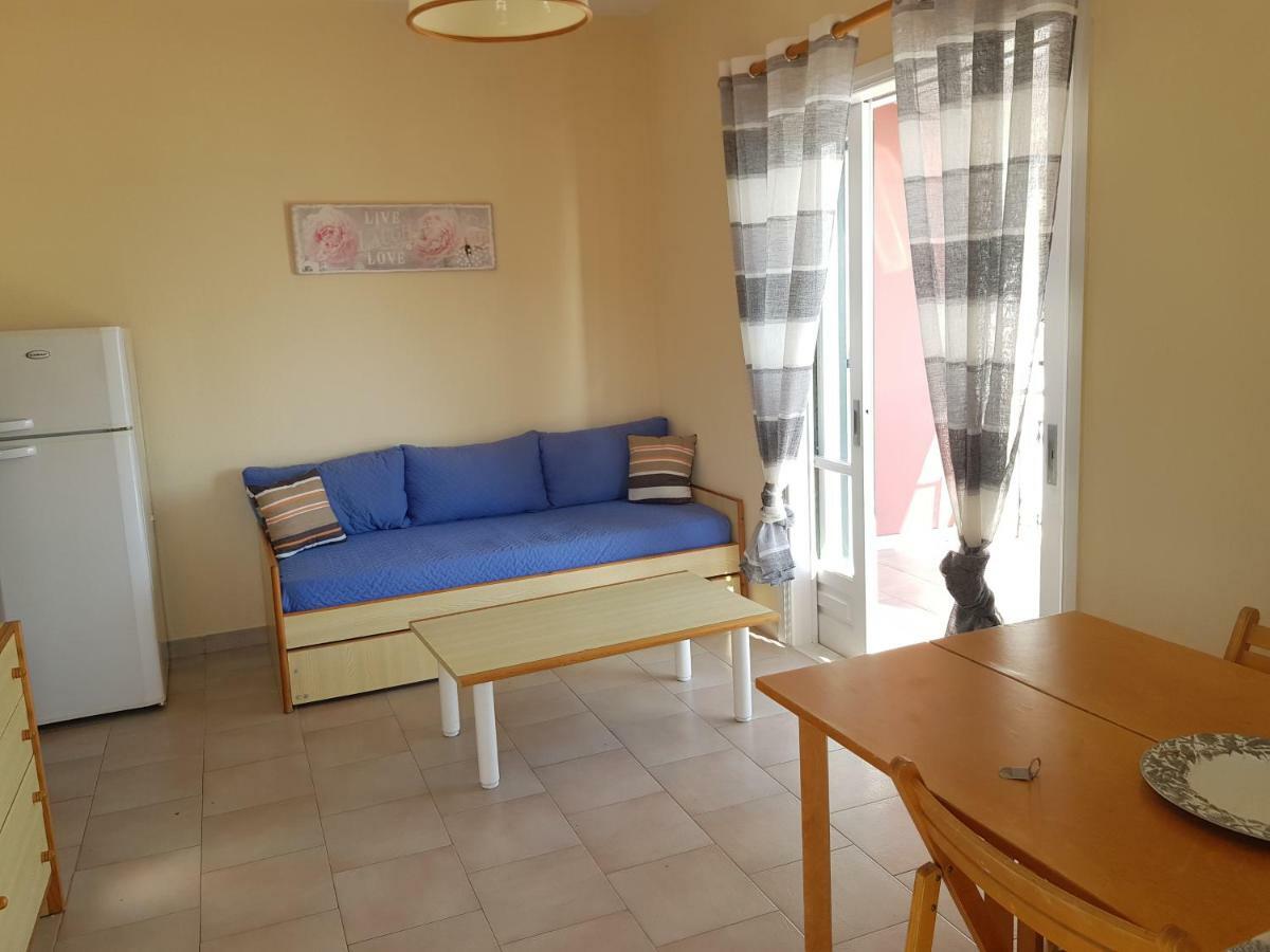 Corfu Glyfada Menigos Beach Apartments Екстер'єр фото