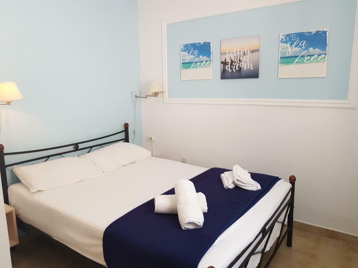 Corfu Glyfada Menigos Beach Apartments Екстер'єр фото